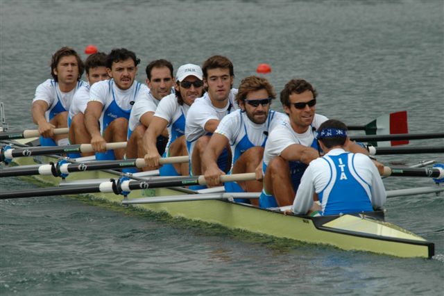 8+ maschile c. mornati, r.  leonardo, d. dentale, m. palmisano, v. pinton, p. frattini, n. mornati, e. verzotti, tim g. iannuzzi (1).JPG